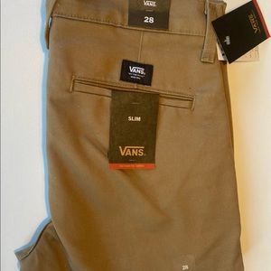 NWT Van's Mens Tan Chino Pants